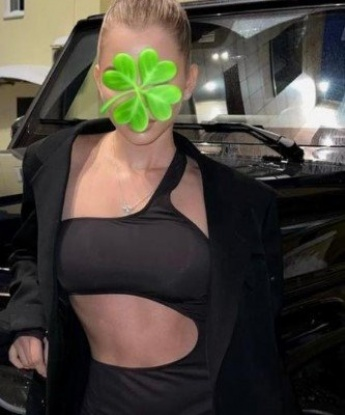 Соблазнительная и горячая дама приглашает в гости состоятельного кавалера. Я знаю, как доставить удовольствие и подарить незабываемые моменты. Со мной ты окунешься в атмосферу страсти и наслаждения! 14412, 20 лет